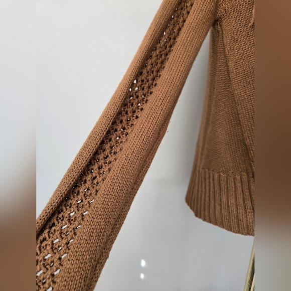 ONE A Tan Open Front Knit Sweater Cardigan With Back Fringe. Size XS - Picture 5 of 9